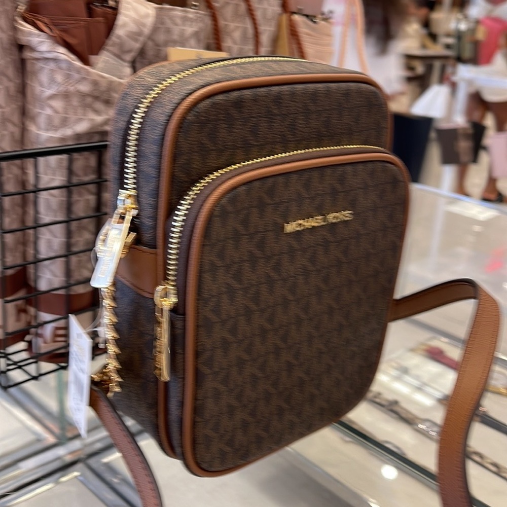 MICHAEL KORS 
Jet Set Travel Medium Logo Crossbody Flight Bag
Style # 35F1GTVC2B - Picture 6 of 16
